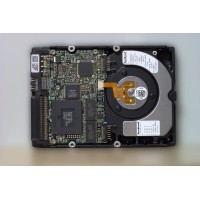 Жесткий диск IBM DDYS-T09170 36,7Gb  U320SCSI 3.5" HDD